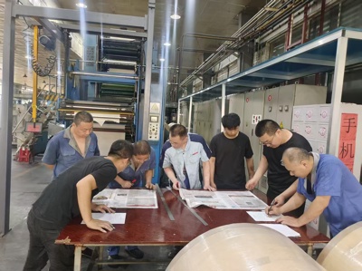 正在比赛.jpg 正在比赛.jpg